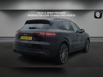 Used Porsche Cayenne 2019 for sale - 77622193: Photo