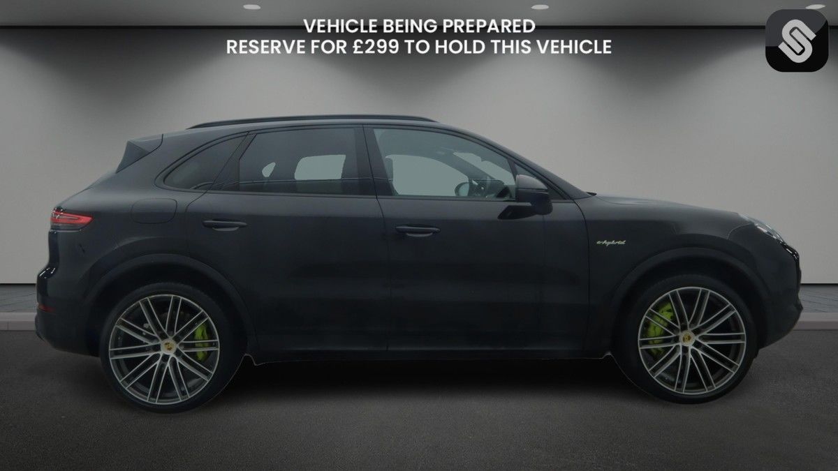 Used Porsche Cayenne 2019 for sale - 77622193: Photo 5