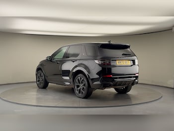 Used Land Rover Discovery Sport 2022 for sale - 76081570: Photo