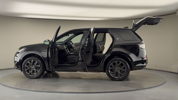 Used Land Rover Discovery Sport 2022 for sale - 76081570: Photo 46