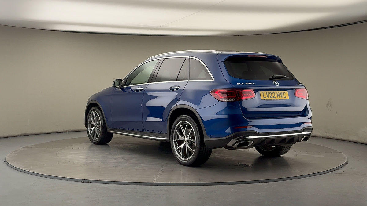 Used Mercedes-Benz GLC 2022 for sale - 77213247: Photo 2