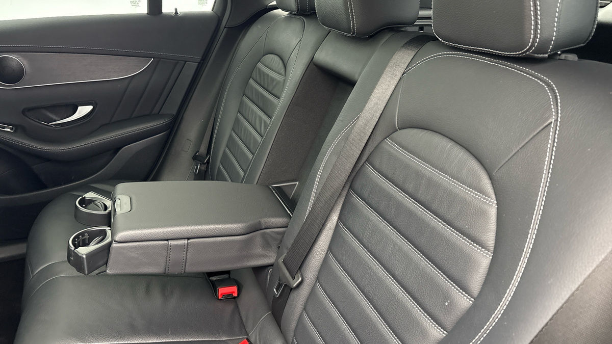 Used Mercedes-Benz GLC 2022 for sale - 77213247: Photo 9