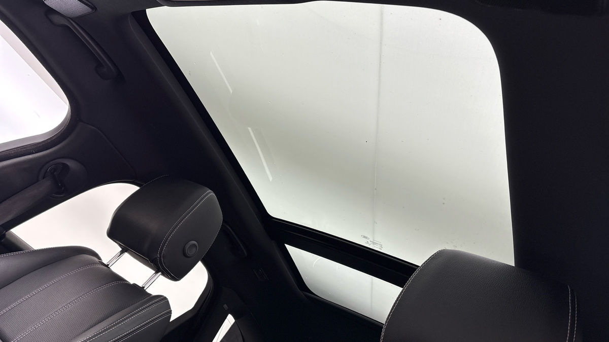 Used Land Rover Range Rover Velar 2022 for sale - 76280773: Photo 11