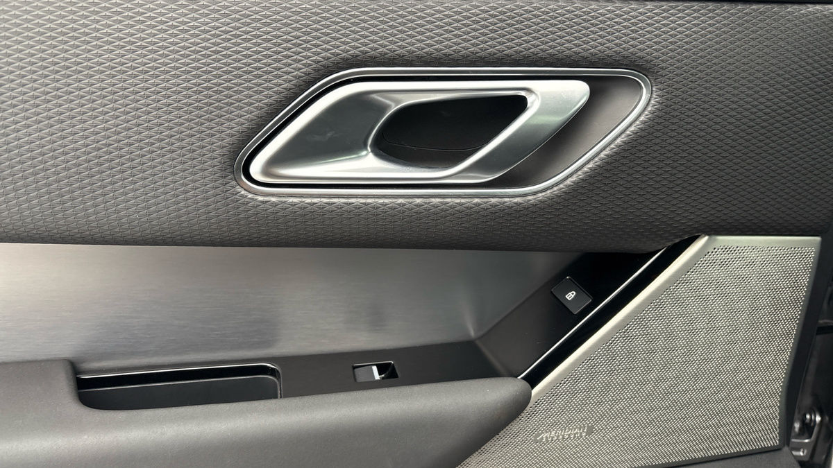 Used Land Rover Range Rover Velar 2022 for sale - 76280773: Photo 25