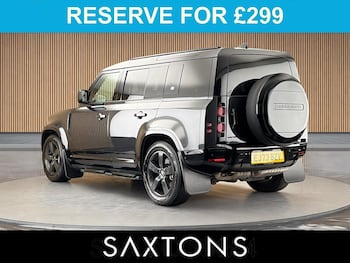 Used Land Rover Defender 2023 for sale - 79821407: Photo