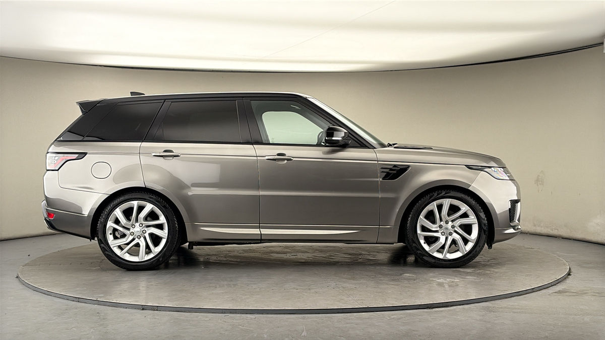 Used Land Rover Range Rover Sport 2020 for sale - 77880800: Photo 16