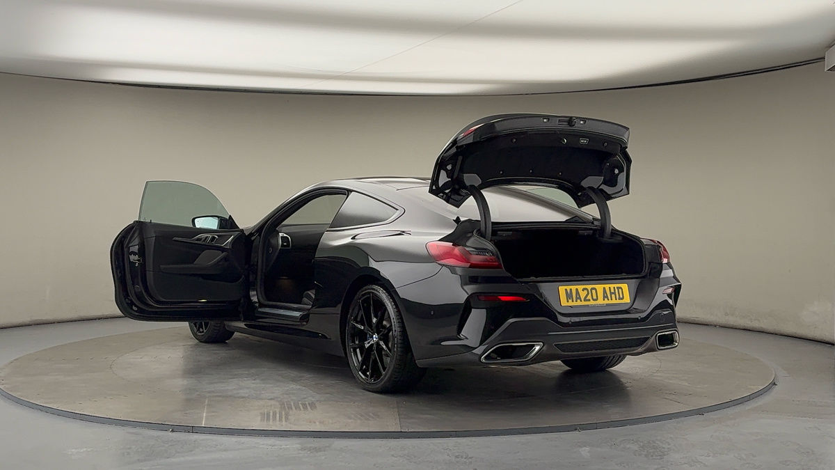 Used BMW 8 Series 2020 for sale - 75704589: Photo 23