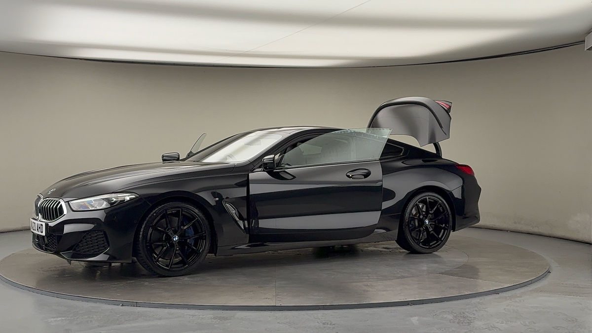 Used BMW 8 Series 2020 for sale - 75704589: Photo 48