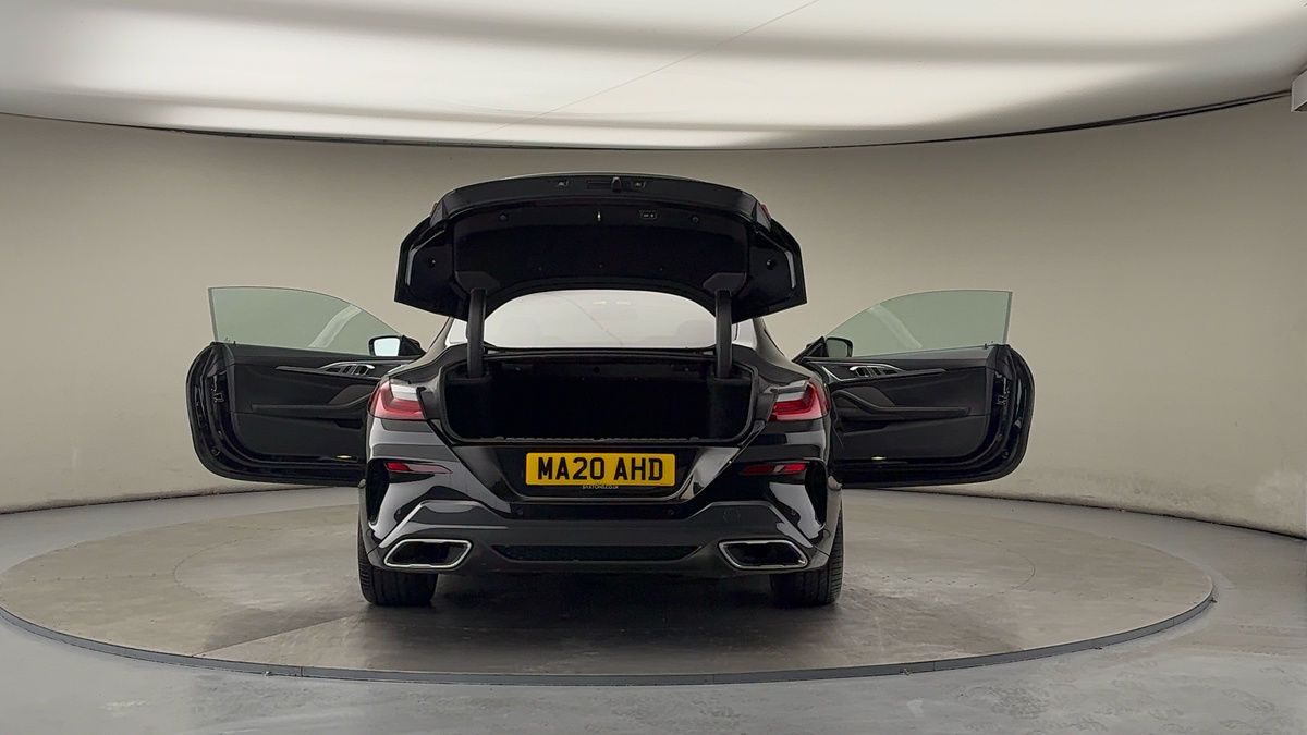 Used BMW 8 Series 2020 for sale - 75704589: Photo 60