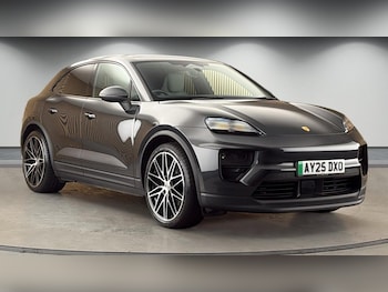 Used Porsche Macan 2025 for sale - 78632798: Photo