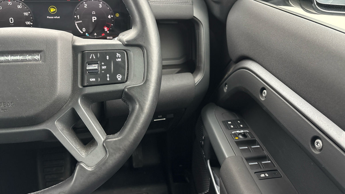 Used Land Rover Defender 110 2023 for sale - 76396741: Photo 14