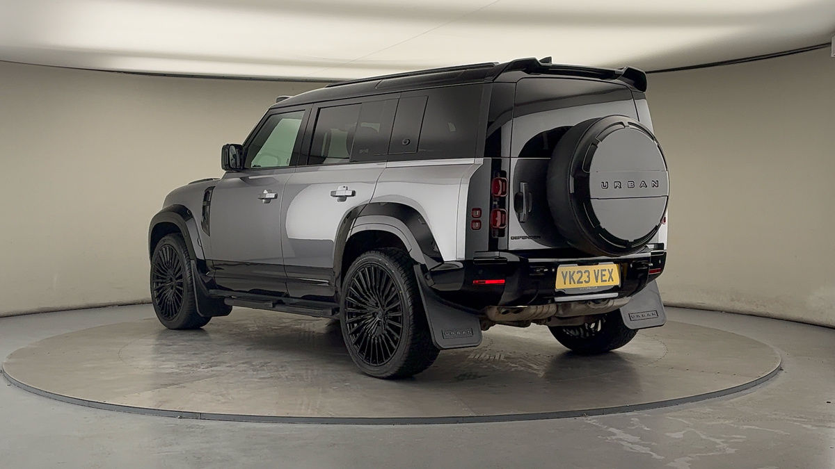 Used Land Rover Defender 110 2023 for sale - 76396741: Photo 2