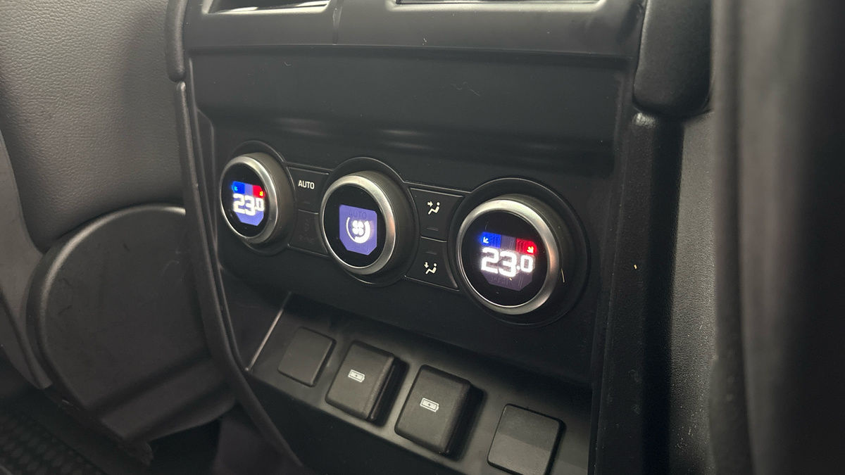 Used Land Rover Defender 110 2023 for sale - 76396741: Photo 25