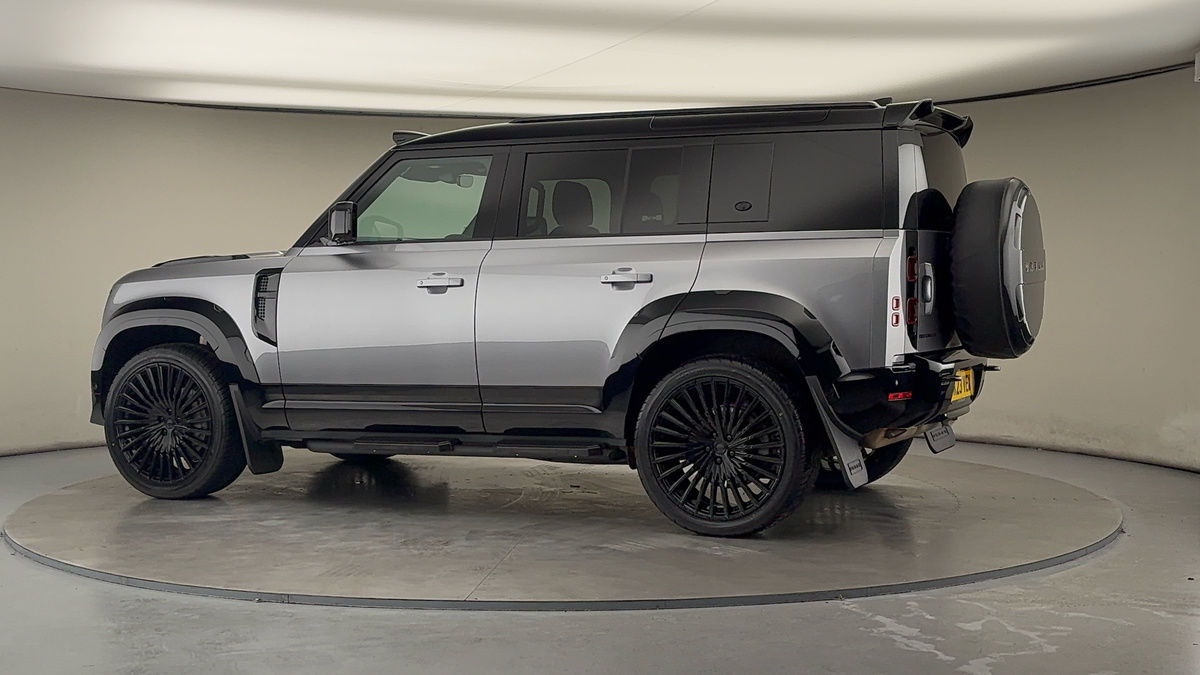 Used Land Rover Defender 110 2023 for sale - 76396741: Photo 32