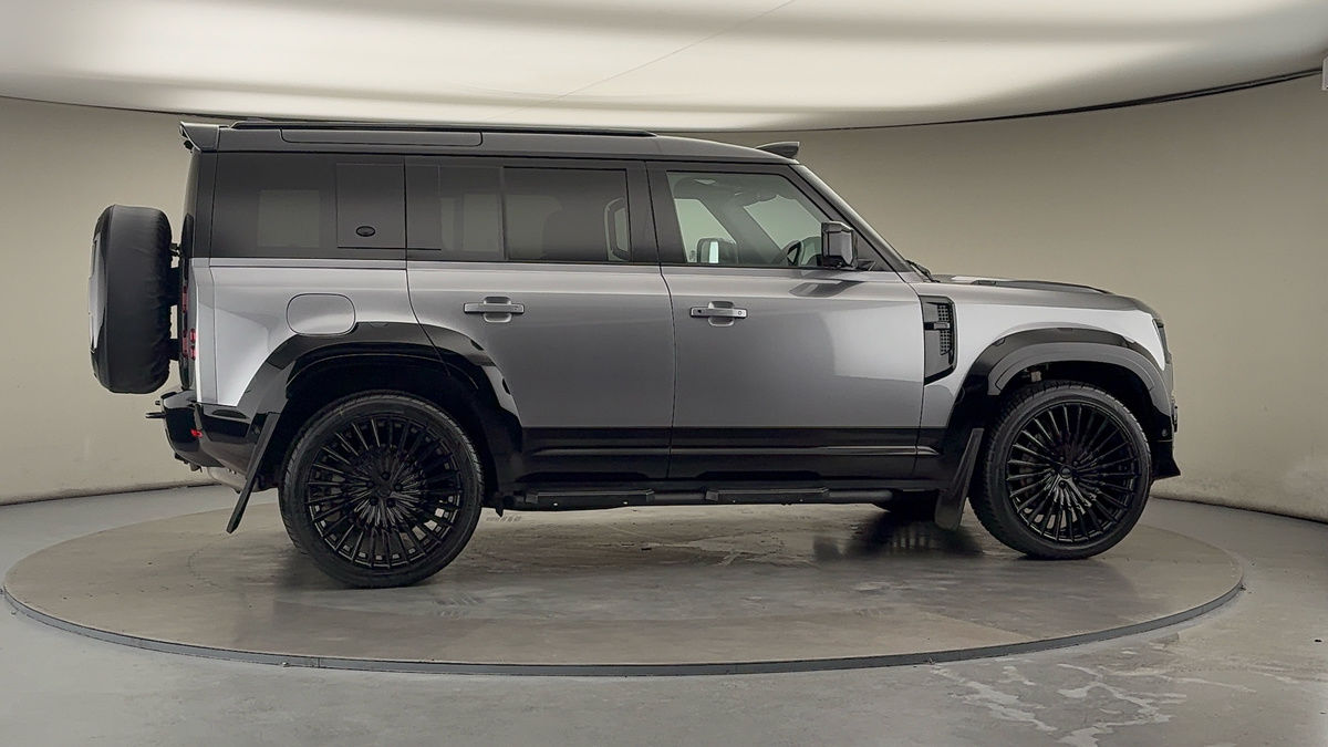 Used Land Rover Defender 110 2023 for sale - 76396741: Photo 43