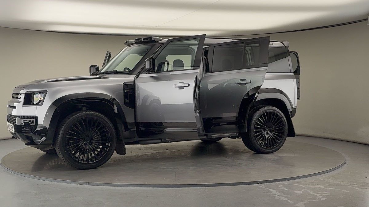 Used Land Rover Defender 110 2023 for sale - 76396741: Photo 54