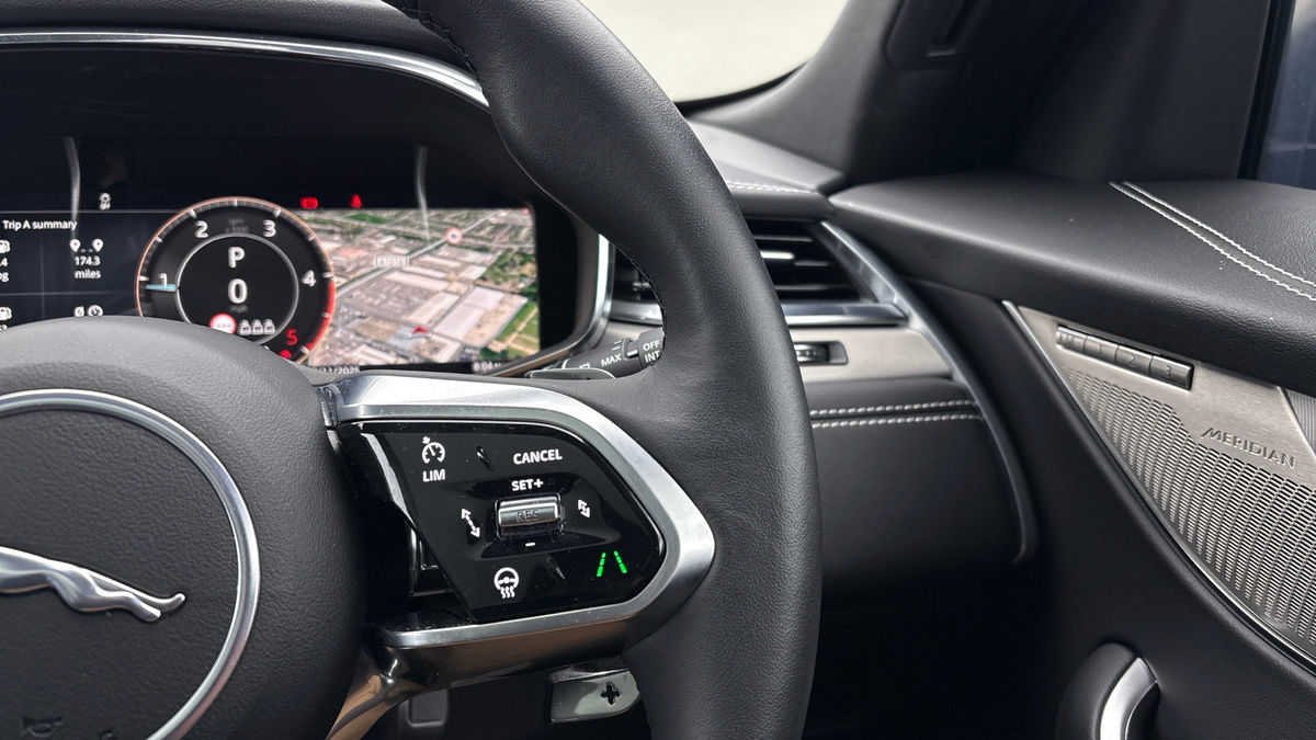 Used Jaguar F-Pace 2024 for sale - 76583100: Photo 14