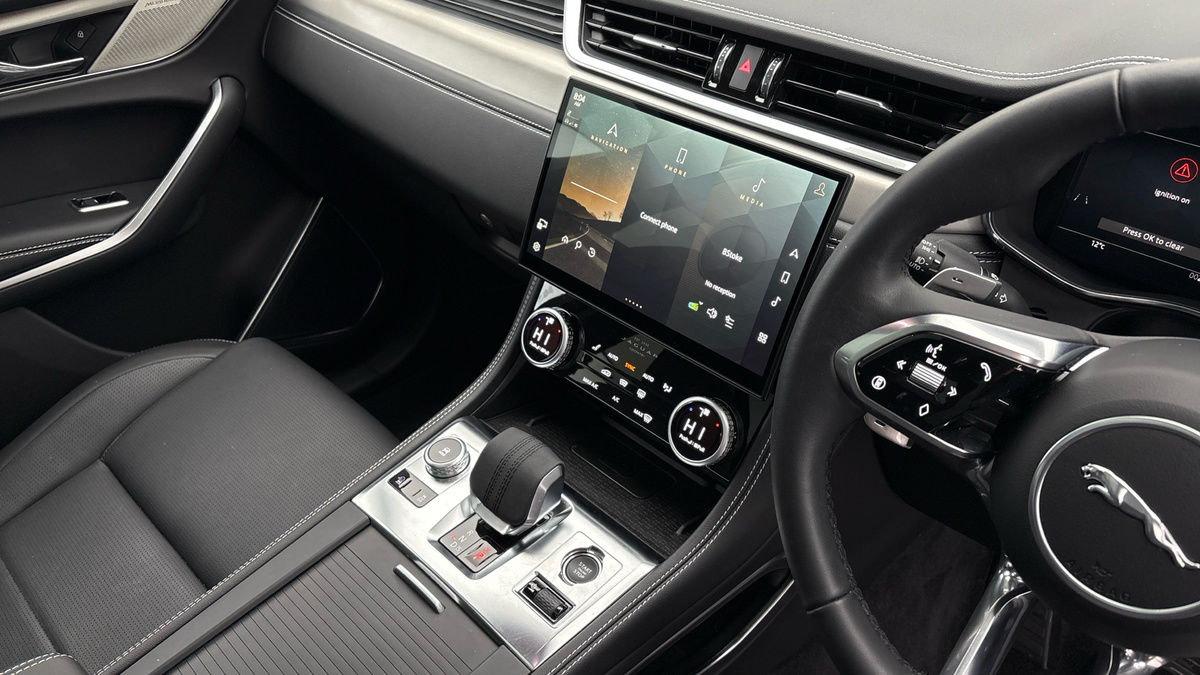 Used Jaguar F-Pace 2024 for sale - 76583100: Photo 18