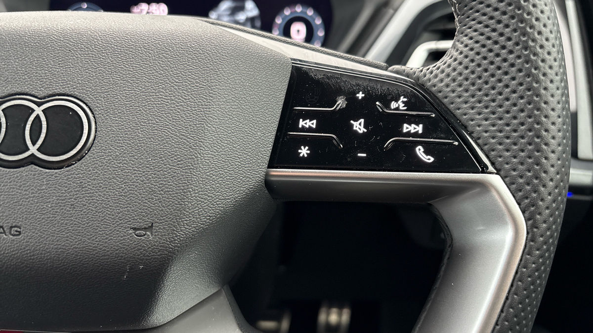 Used Audi Q4 e-tron 2024 for sale - 77921043: Photo 14