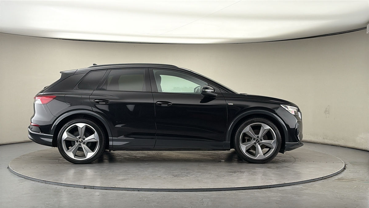 Used Audi Q4 e-tron 2024 for sale - 77921043: Photo 16