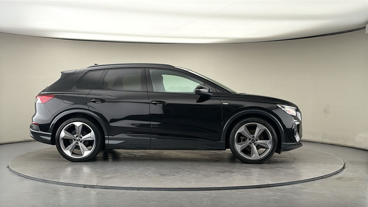 Used Audi Q4 e-tron 2024 for sale - 77921043: Photo 36