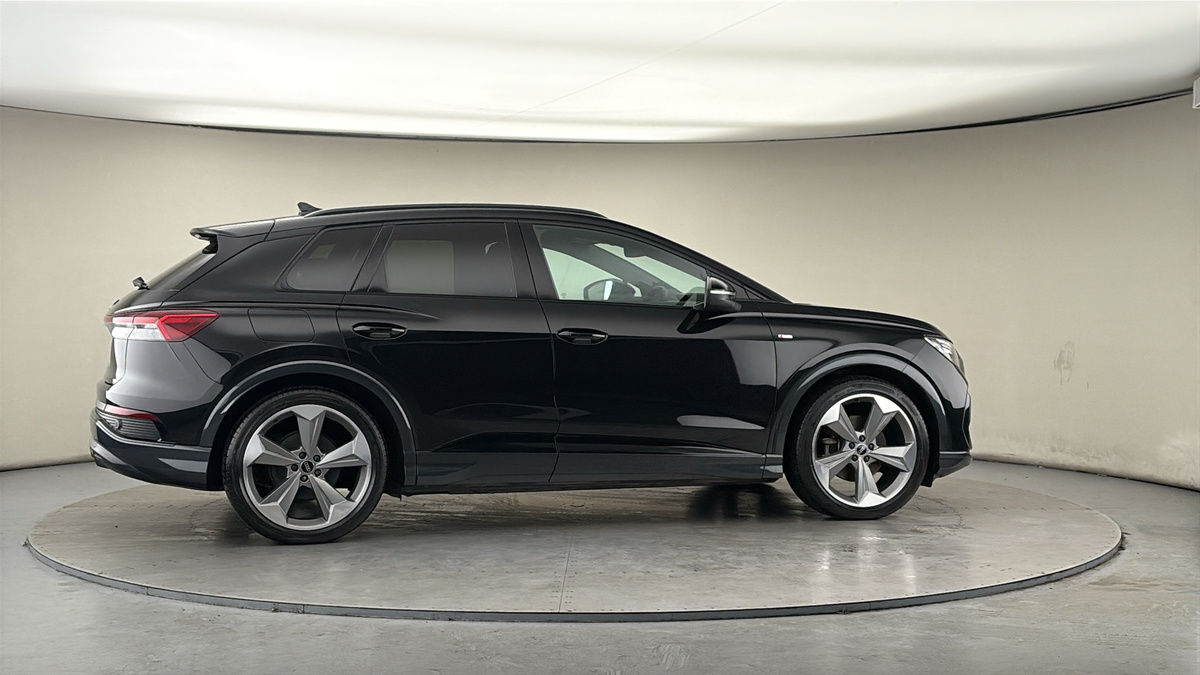 Used Audi Q4 e-tron 2024 for sale - 77921043: Photo 37