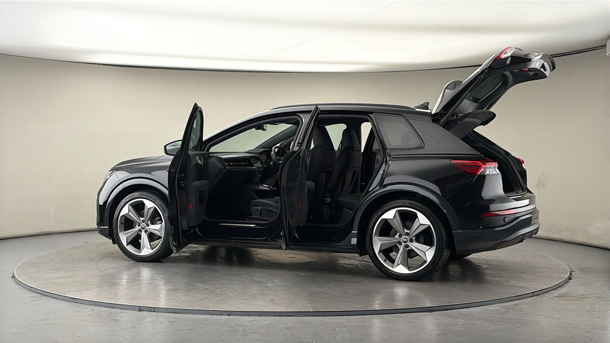 Used Audi Q4 e-tron 2024 for sale - 77921043: Photo 45