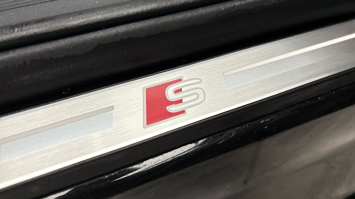 Used Audi Q4 e-tron 2024 for sale - 77921043: Photo 6