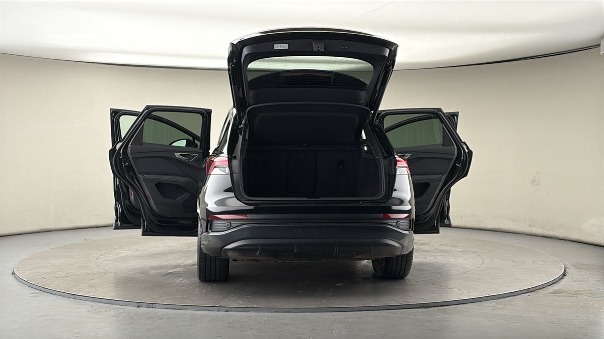 Used Audi Q4 e-tron 2024 for sale - 77921043: Photo 60