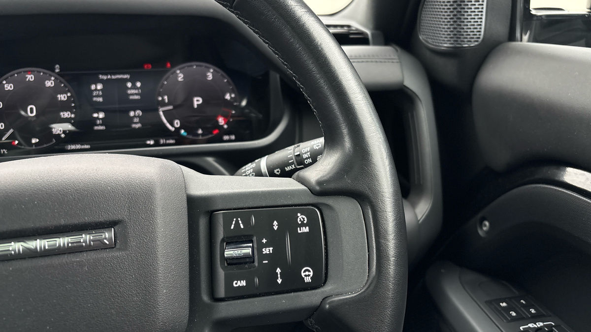 Used Land Rover Defender 110 2023 for sale - 76924155: Photo 14