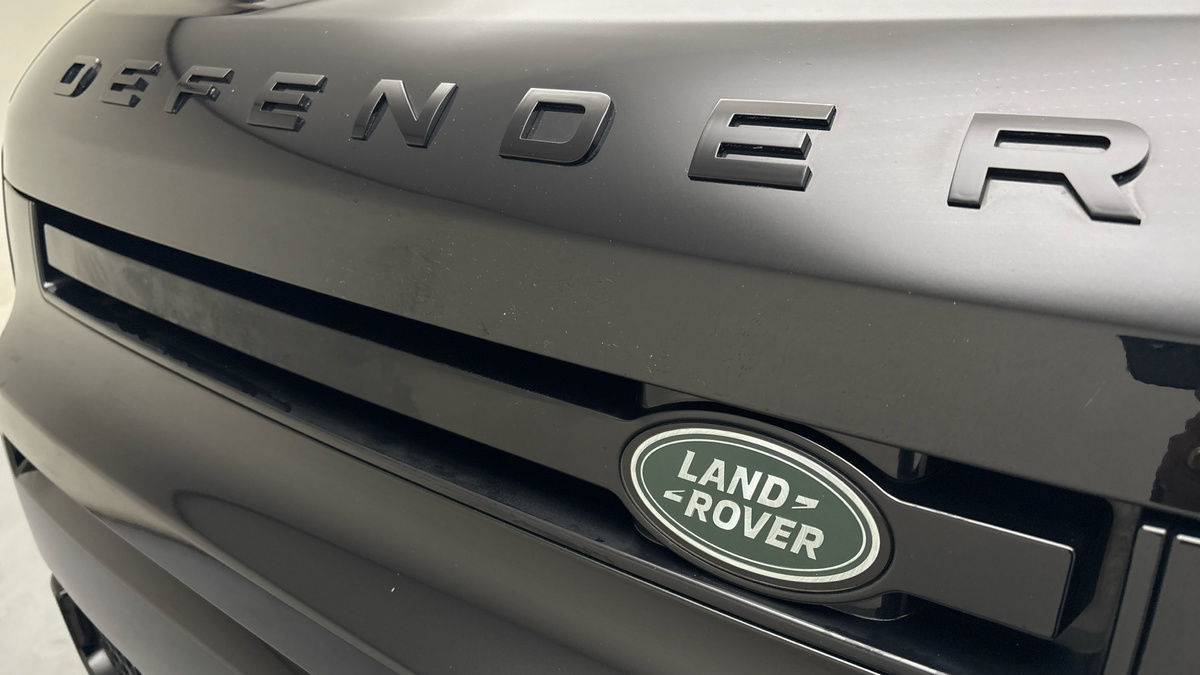 Used Land Rover Defender 110 2023 for sale - 76924155: Photo 24