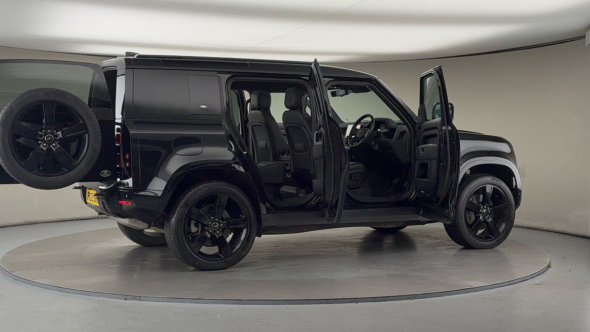 Used Land Rover Defender 110 2023 for sale - 76924155: Photo 57