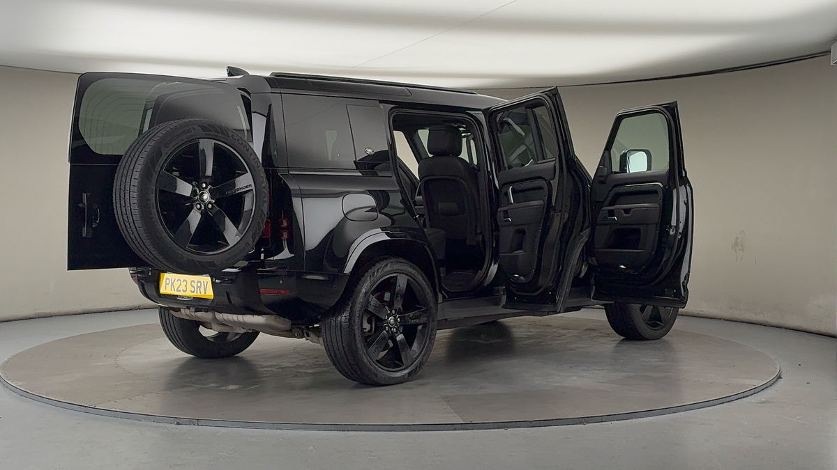 Used Land Rover Defender 110 2023 for sale - 76924155: Photo 58