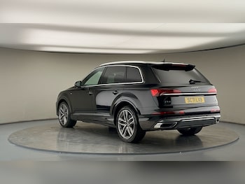 Used Audi Q7 2021 for sale - 75878234: Photo