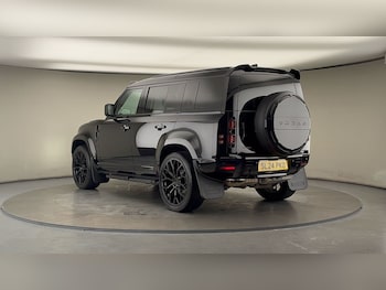 Used Land Rover Defender 2024 for sale - 78620288: Photo