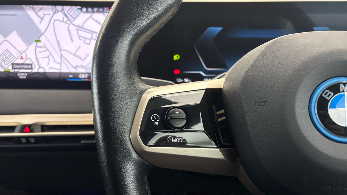 Used BMW iX 2022 for sale - 77821829: Photo 13