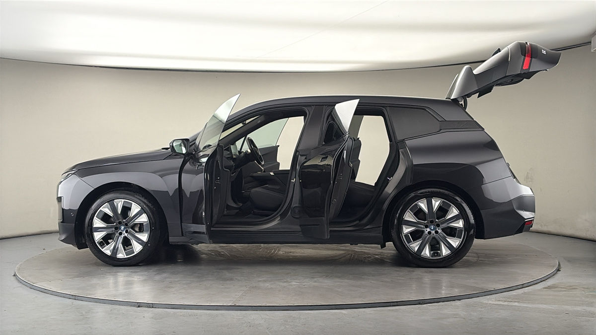 Used BMW iX 2022 for sale - 77821829: Photo 48