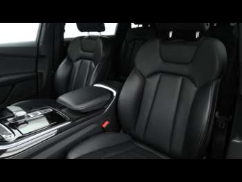 Used Audi Q7 2023 for sale - 74450099: Photo