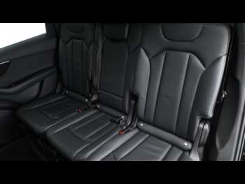 Used Audi Q7 2023 for sale - 74450099: Photo