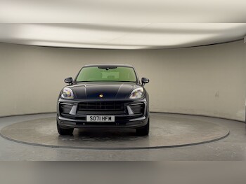 Used Porsche Macan 2021 for sale - 76974110: Photo