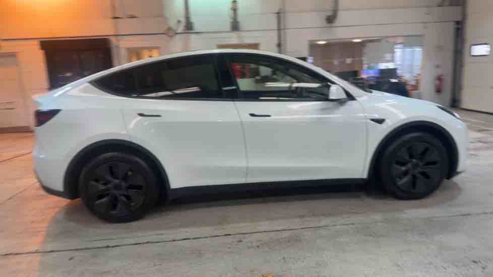 Used Tesla Model Y 2025 for sale - 77038672: Photo 90