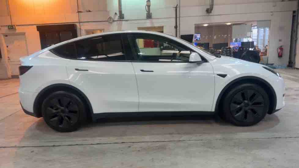Used Tesla Model Y 2025 for sale - 77038672: Photo 95