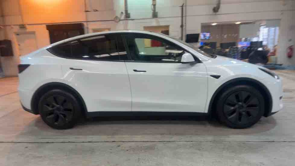 Used Tesla Model Y 2025 for sale - 77038672: Photo 98