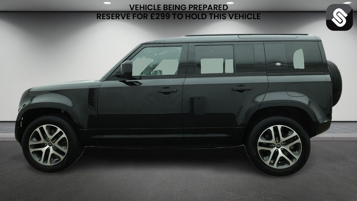 Used Land Rover Defender 110 2021 for sale - 77749387: Photo 6