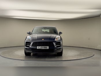 Used Porsche Macan 2021 for sale - 77213264: Photo