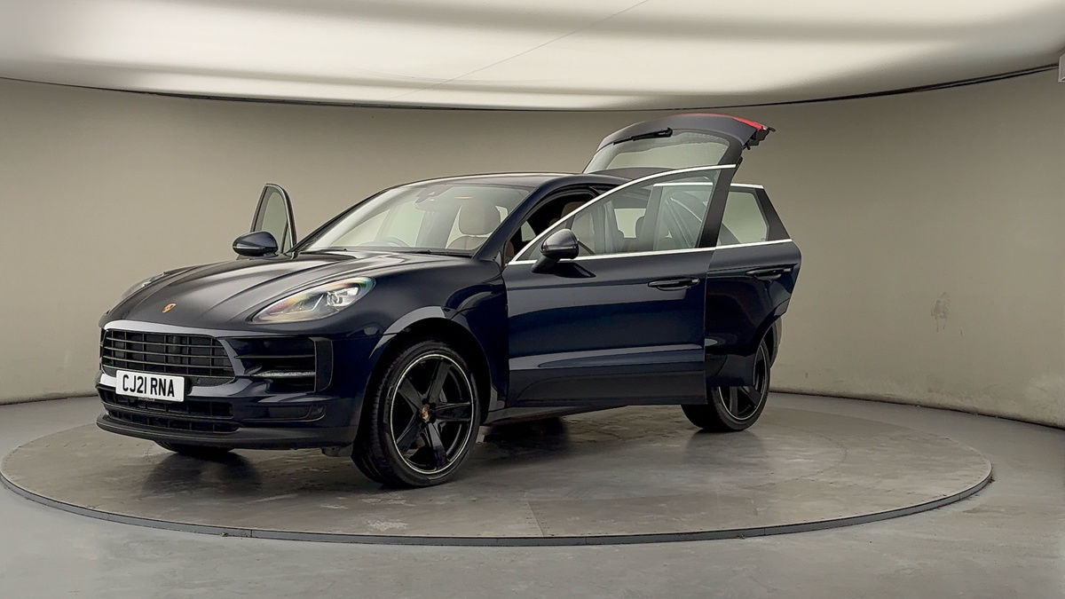 Used Porsche Macan 2021 for sale - 77213264: Photo 49