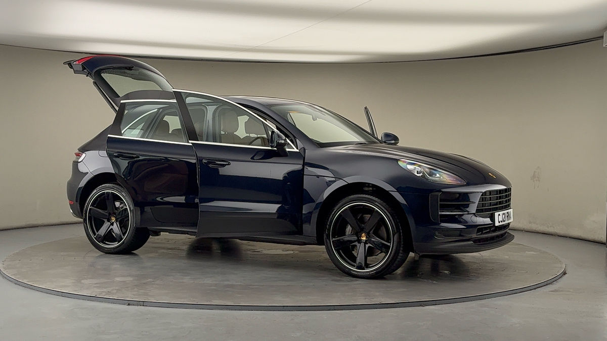 Used Porsche Macan 2021 for sale - 77213264: Photo 54