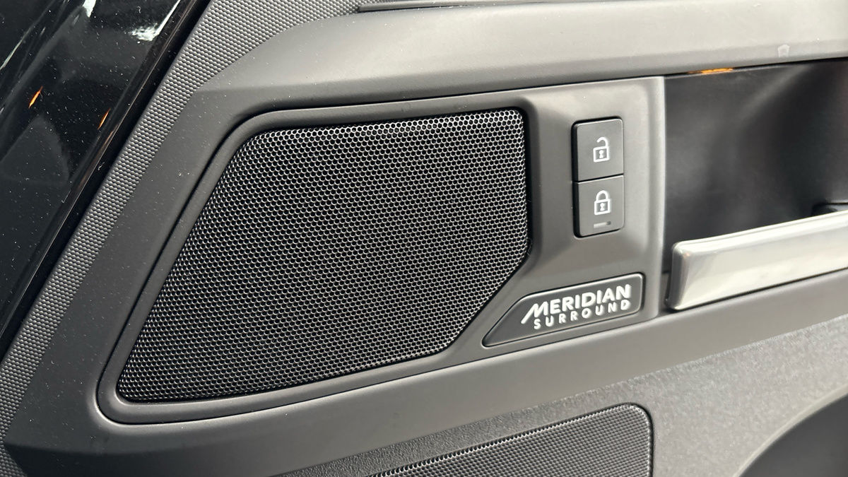 Used Land Rover Defender 2025 for sale - 77437959: Photo 25