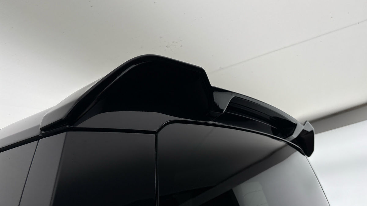 Used Land Rover Defender 2025 for sale - 77437959: Photo 26