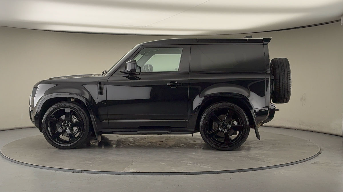 Used Land Rover Defender 2025 for sale - 77437959: Photo 29